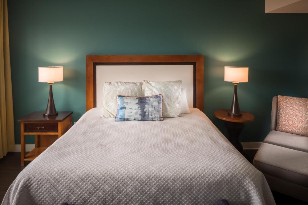 King Suite - Disability Access